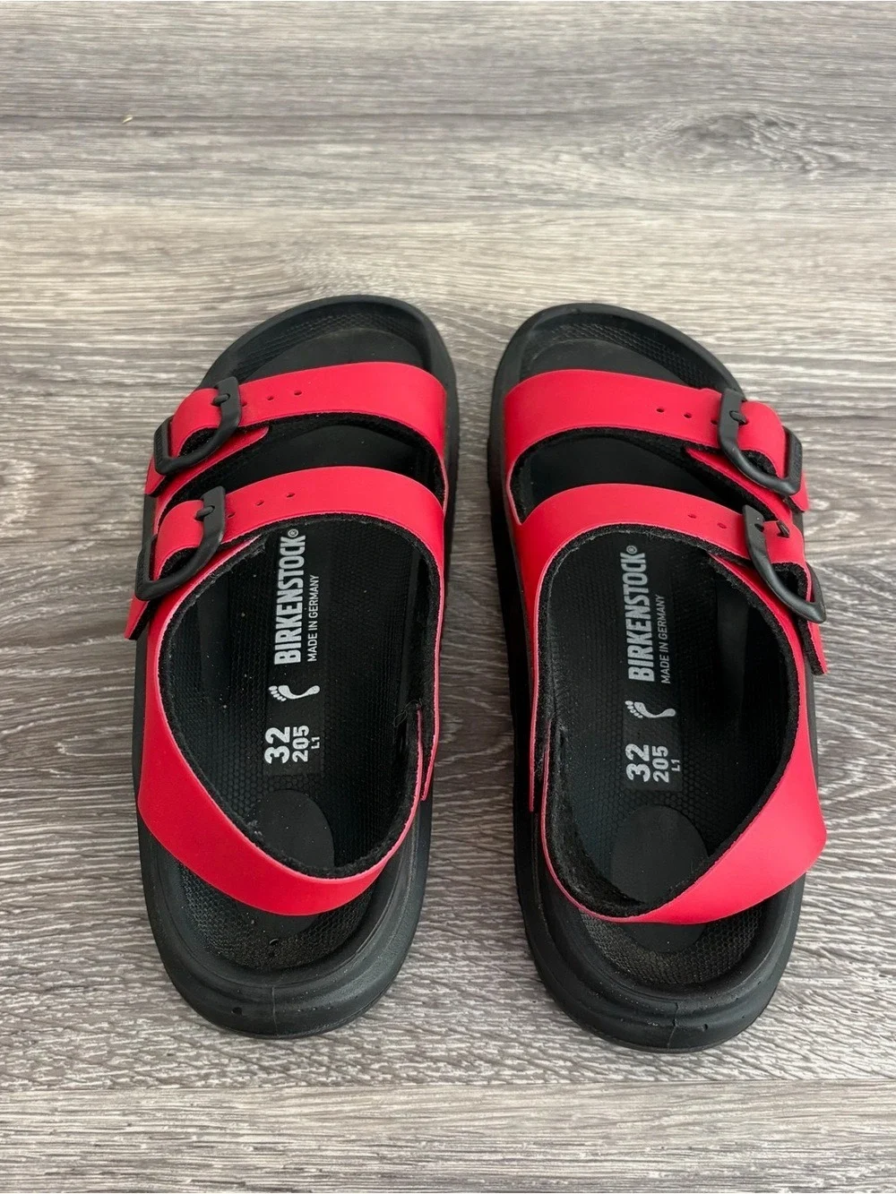 Birkenstock Kids Red Two-Strap Sandals with Black Footbed Size 32 (1.5)